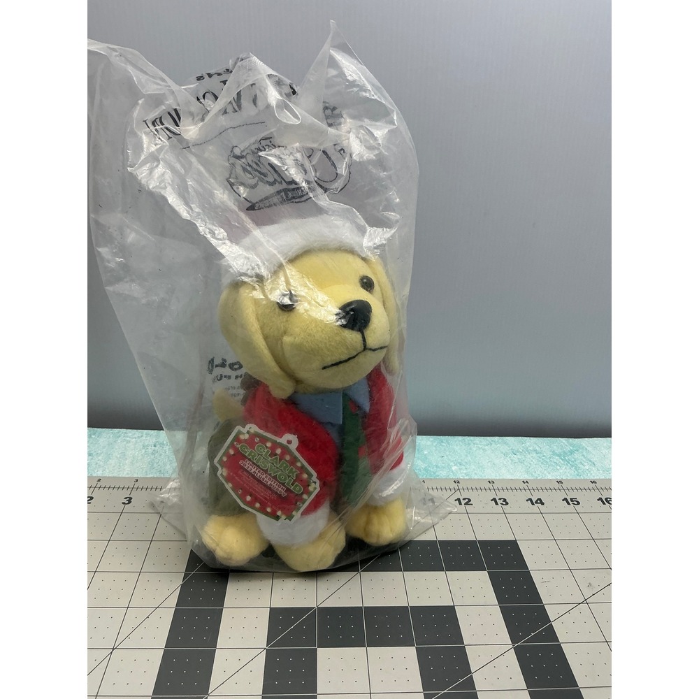 Raising Canes Clark Griswold 2022 Limited Edition Plush Puppy Christmas Vacation - Picture 2 of 10